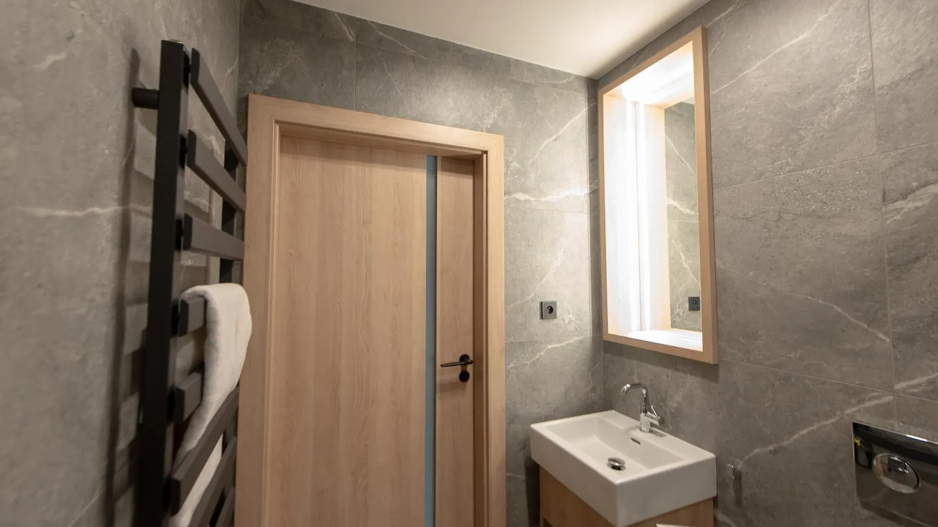 Sarnia Point Apartamenty Prestige Вроцлав